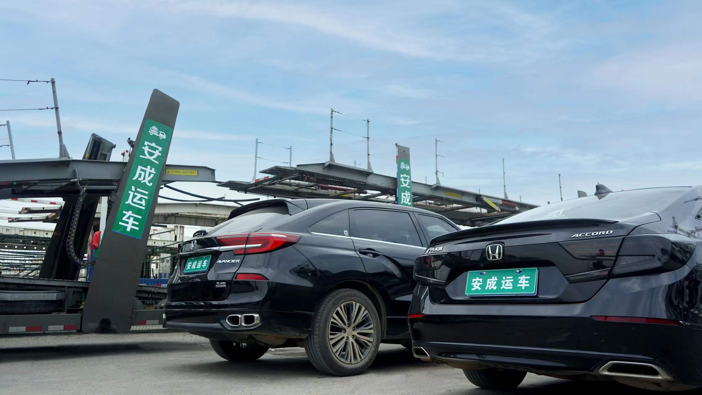 从成都到拉萨轿车托运案例